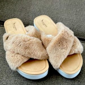 UGGs by Koolaburra Roubie Fuzz slides